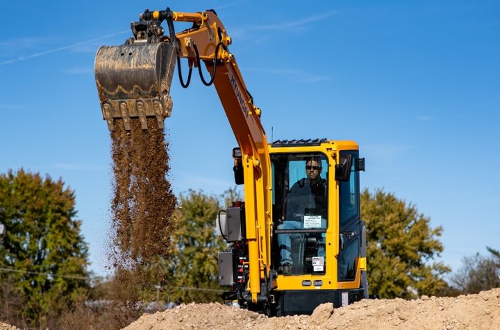 electric mini excavator